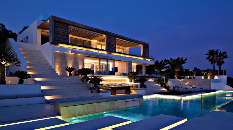 Various kinds of Luxury Homes
